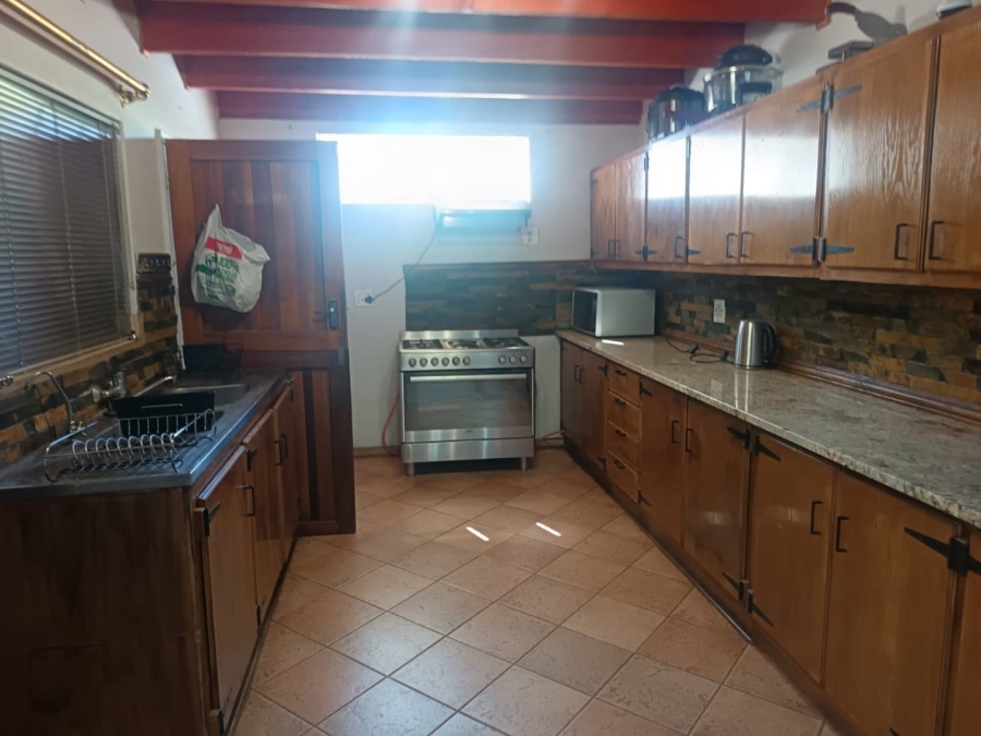 4 Bedroom Property for Sale in Rhodesdene Northern Cape